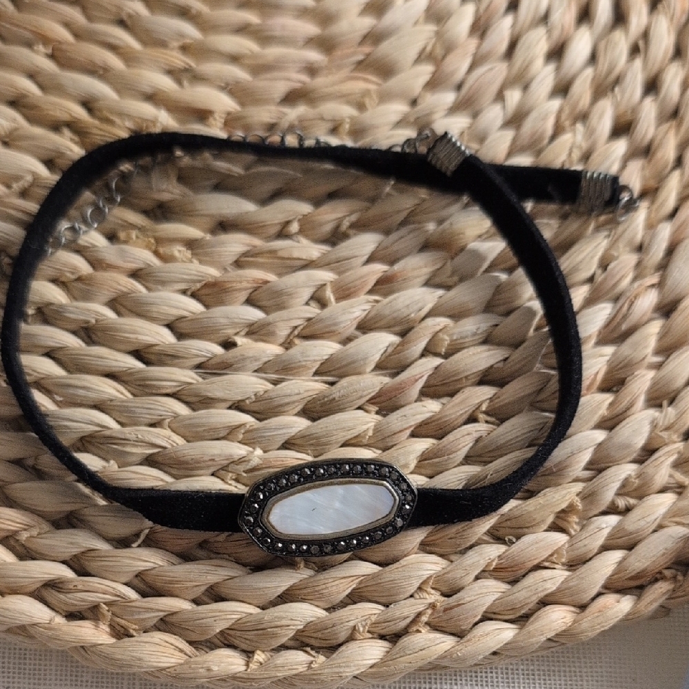 Vintage Mother of Pearl Chocker